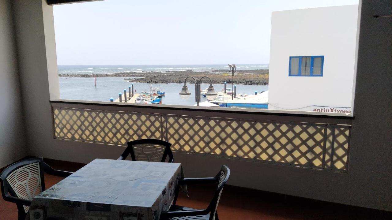 Apartamento Orzola frente al mar Exterior foto